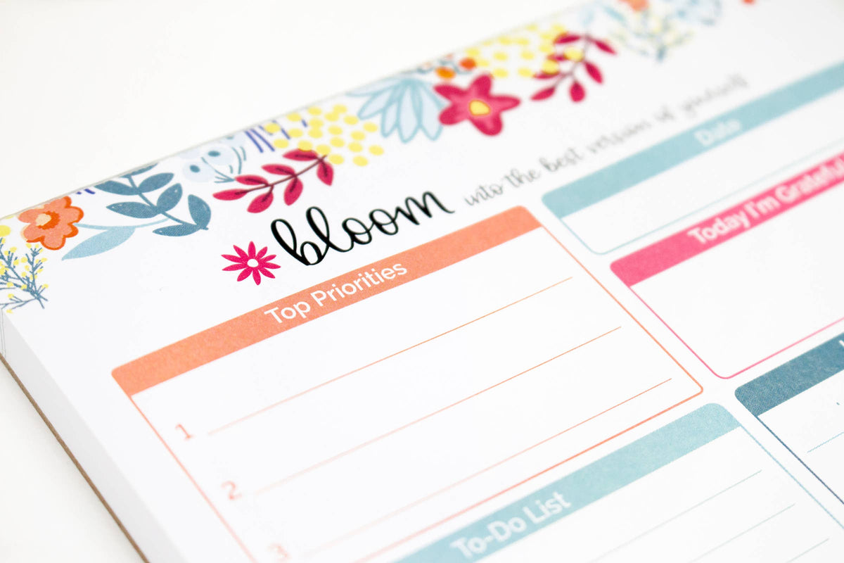 Floral Dots Daily Planning Pad 6x9in